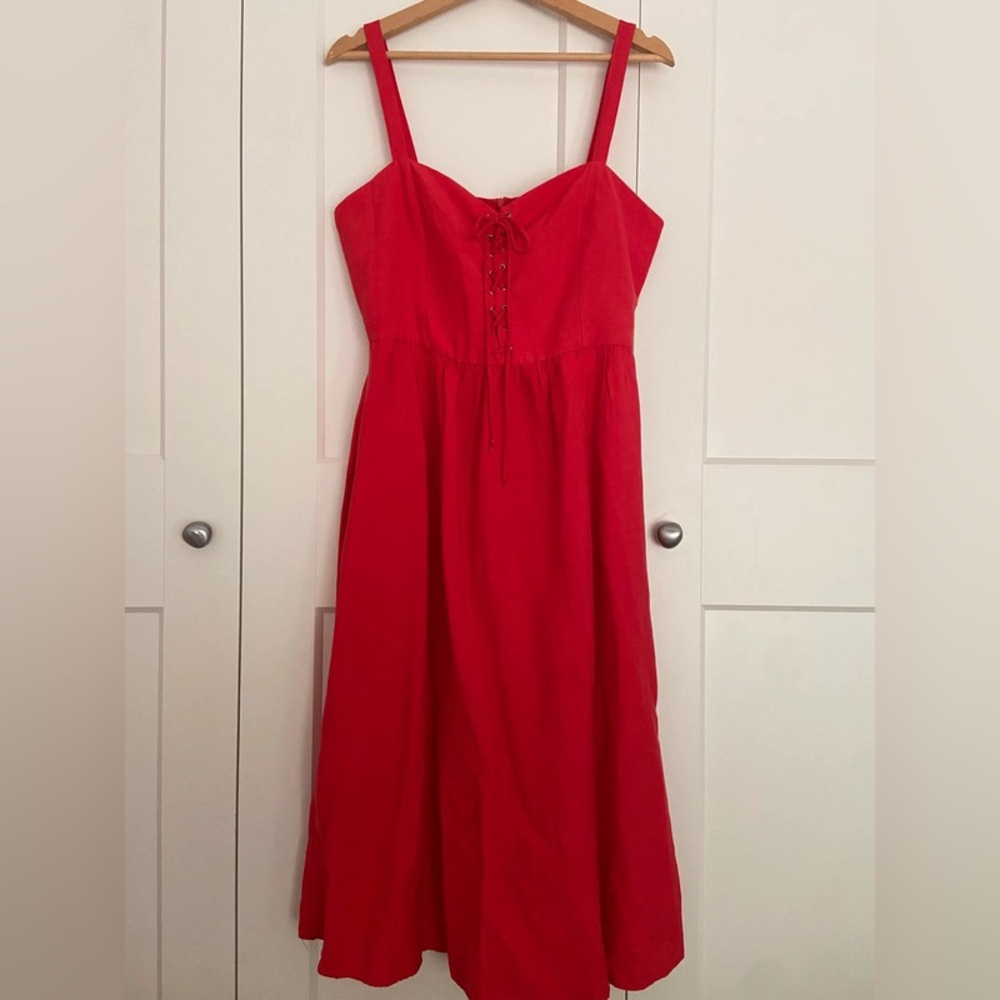 Elegant Red Midi Dress